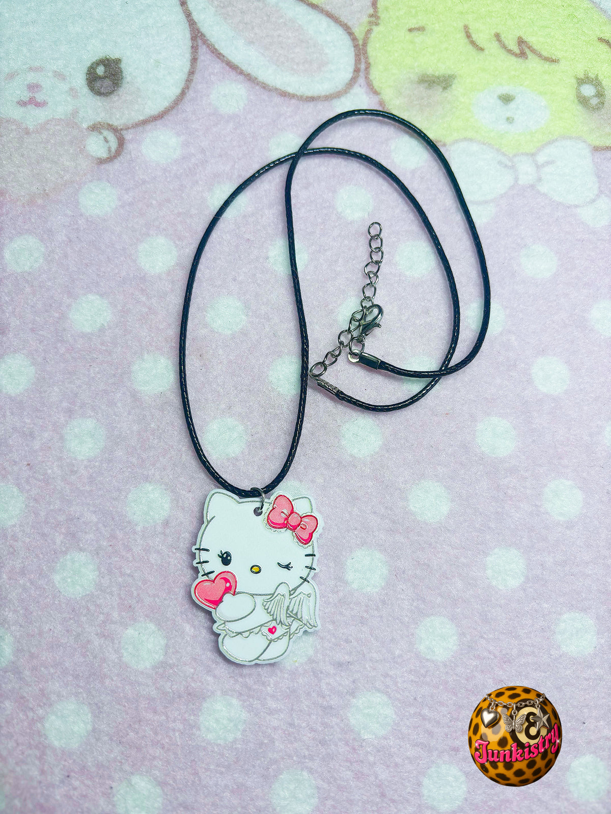 angel hk necklace ✮