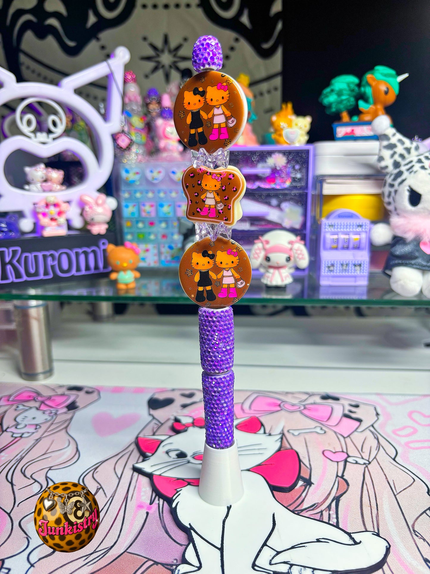 brown hk pen 🎀