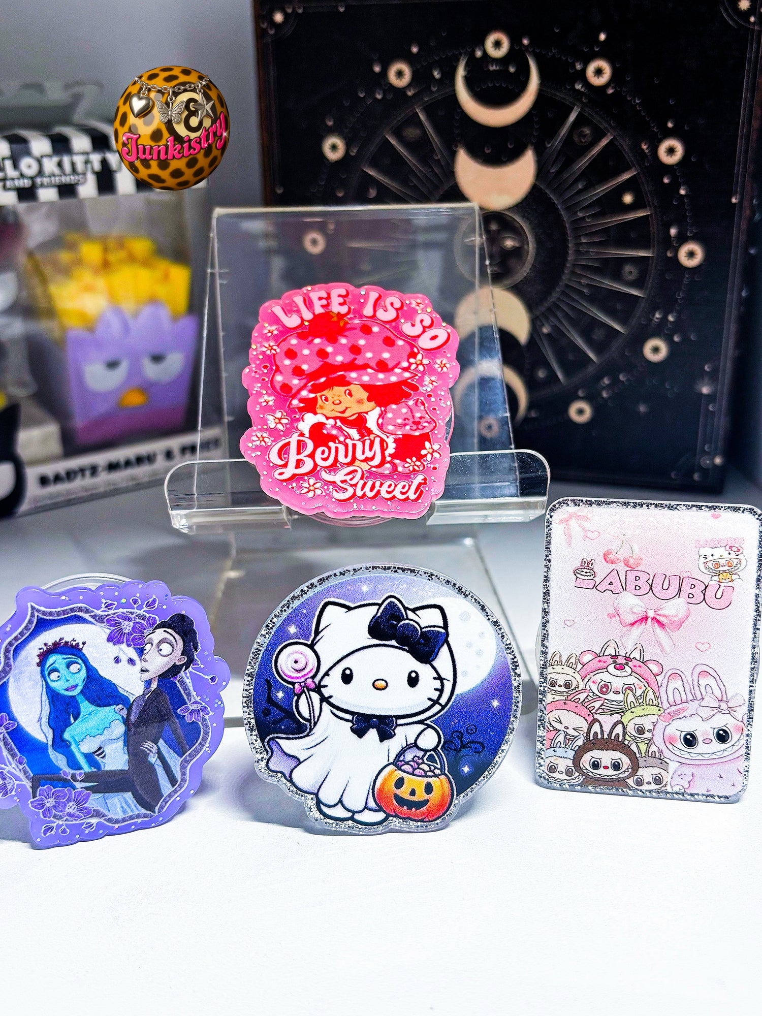 POP SOCKETS