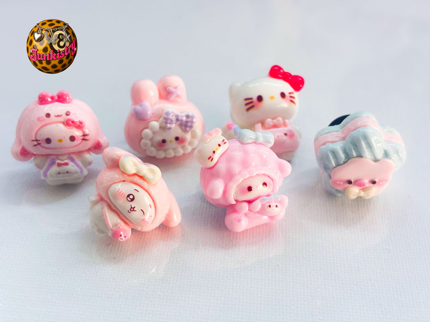 pink sanrio croc charms 𝜗𝜚 ⊹ ‧₊˚