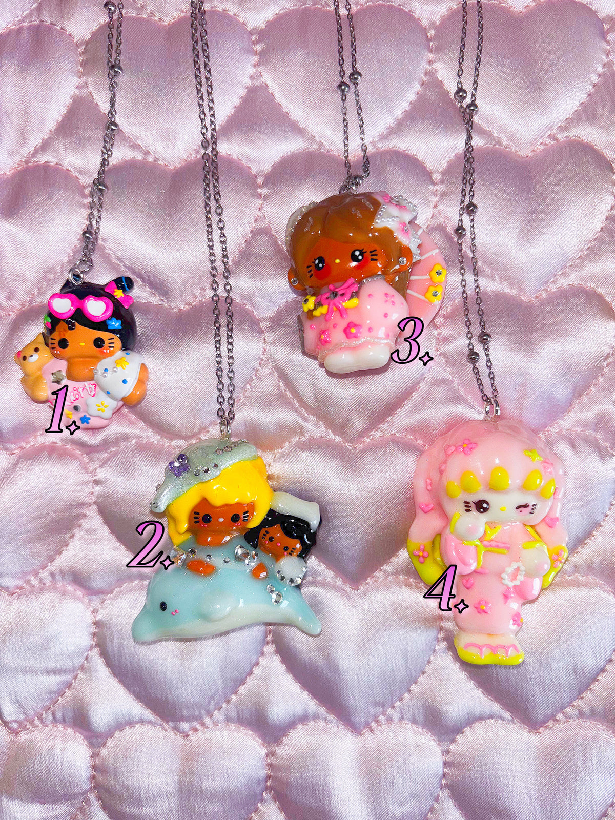 hello kitty girlie necklaces ✮