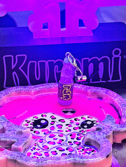 grape ramune phone charm𝜗𝜚 ⊹ ‧₊˚