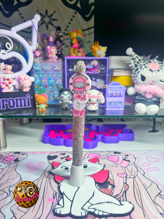 audiobook pen 🎀