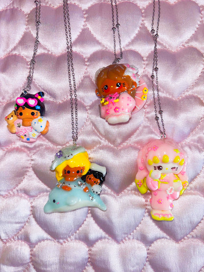 hello kitty girlie necklaces ✮