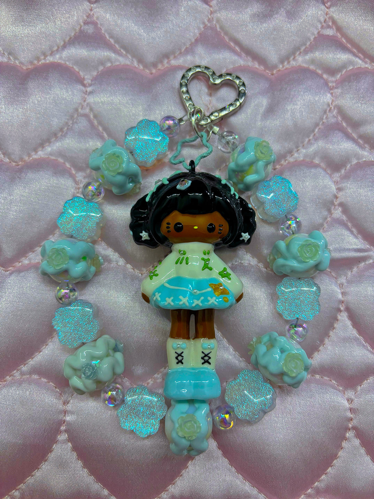 hk girlie charm 𝜗𝜚 ⊹ ‧₊˚