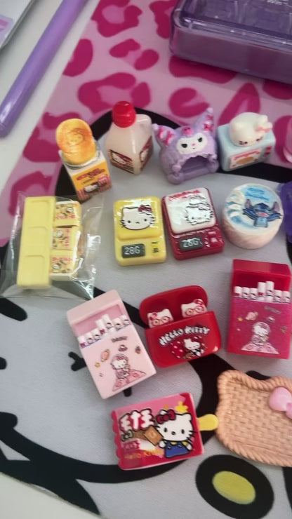 MYSTERY KAWAII CHARMS